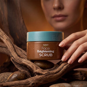 Auravia- Face Brightening scrub